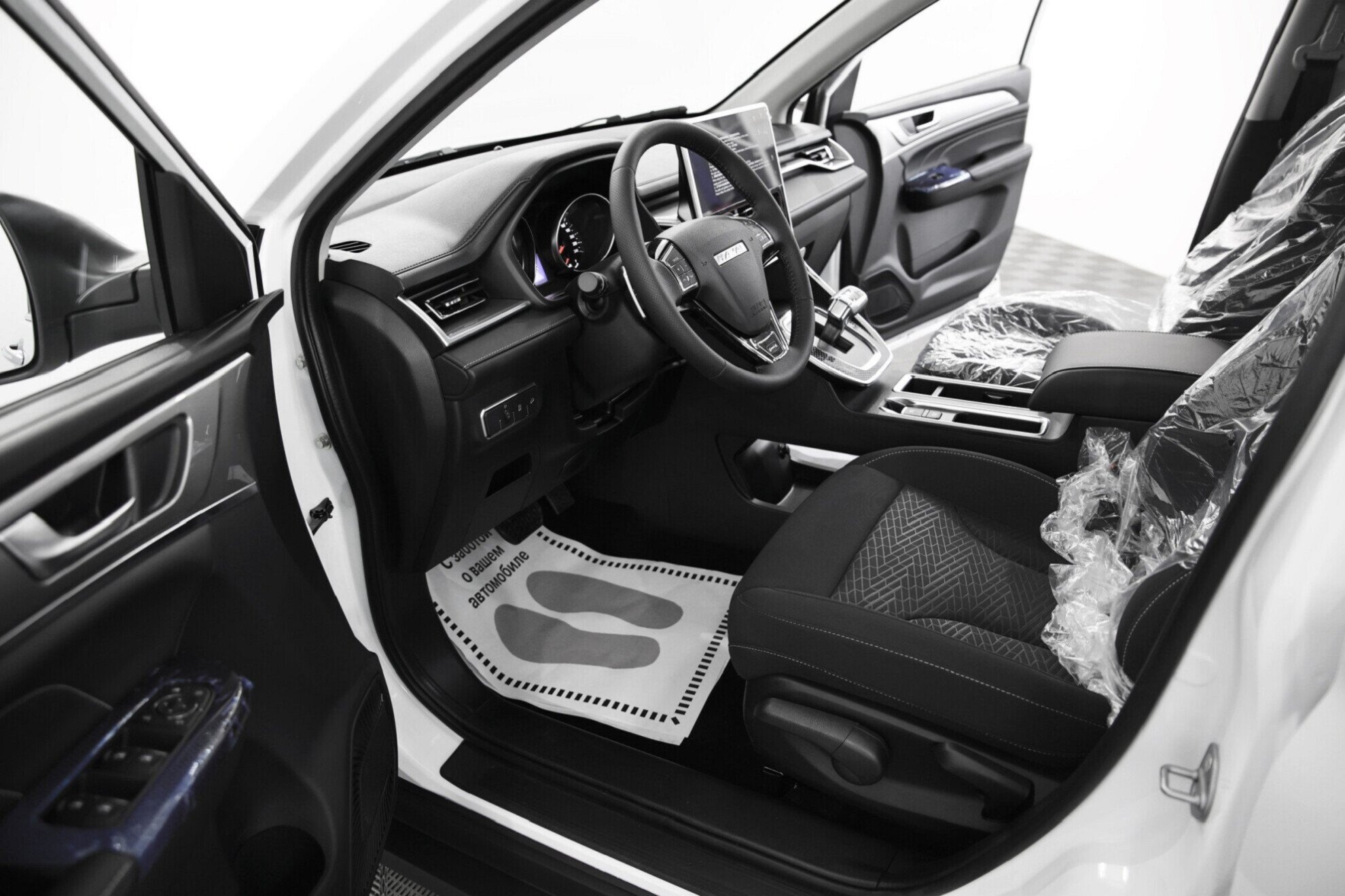 HAVAL M6 миниатюра 6
