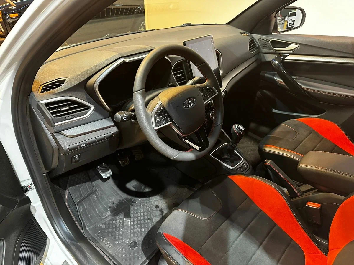 LADA Vesta Sportline миниатюра 7
