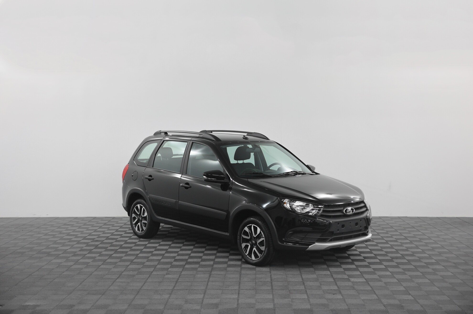 LADA Granta Cross миниатюра 3