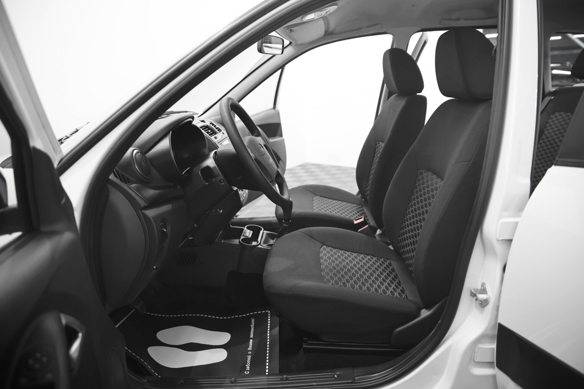 LADA Granta Cross миниатюра 6
