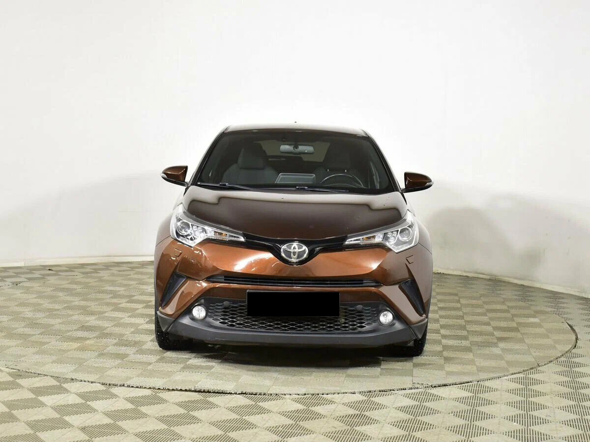 TOYOTA C-HR миниатюра 2