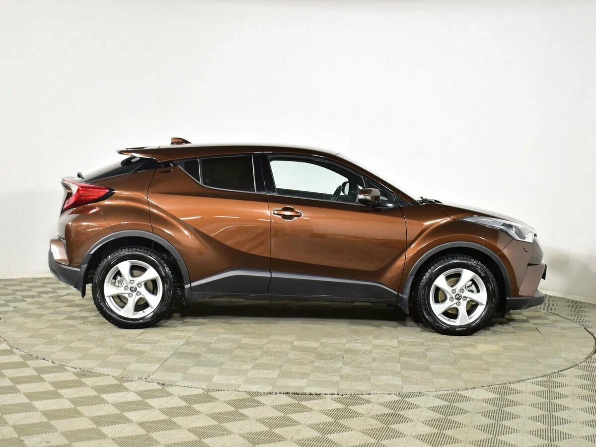 TOYOTA C-HR миниатюра 4