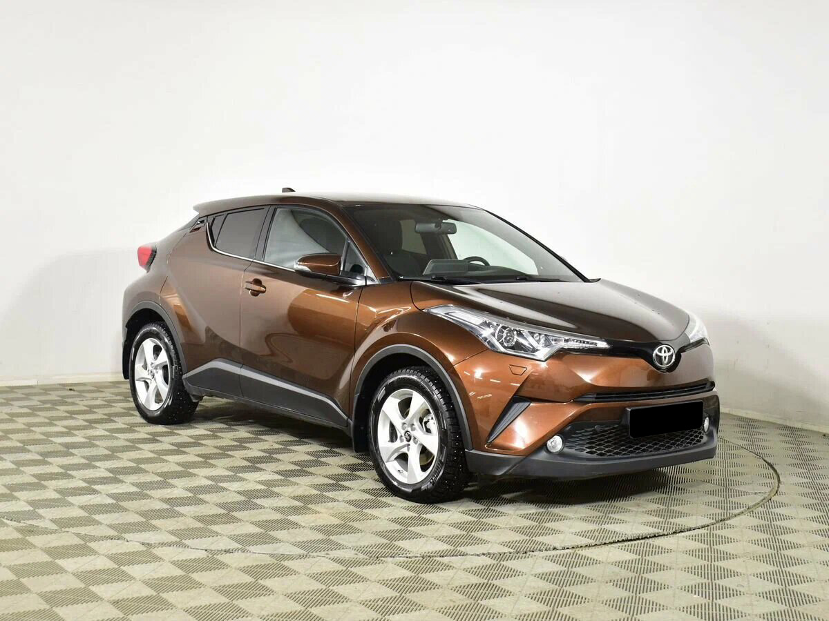 TOYOTA C-HR миниатюра 3