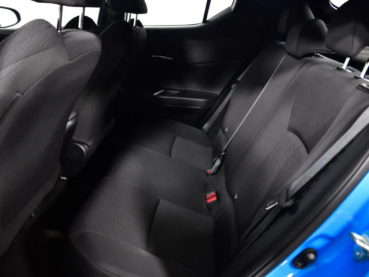 TOYOTA C-HR миниатюра 11