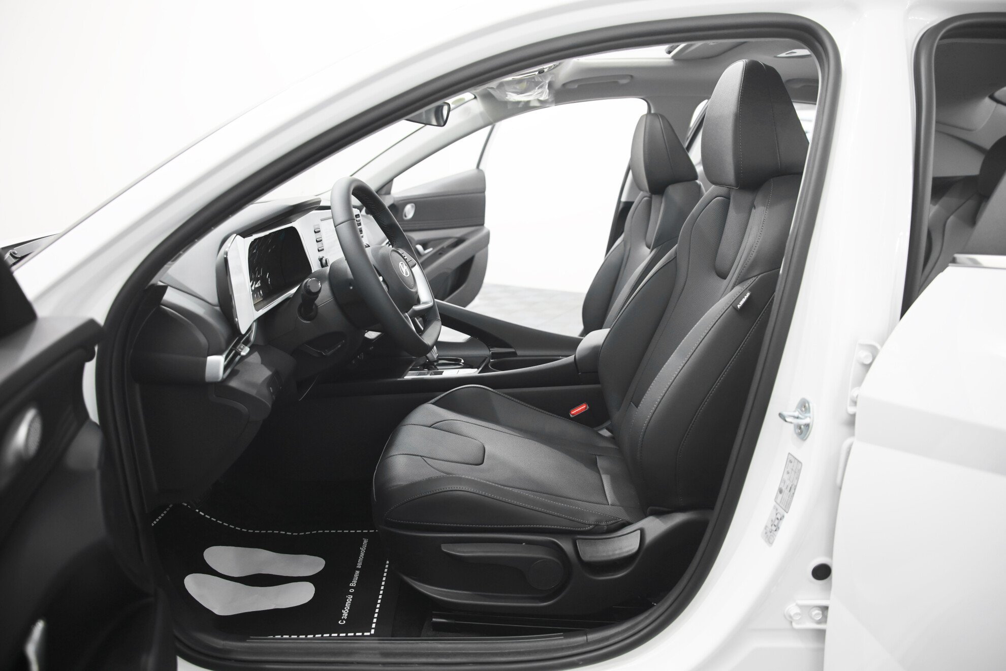 HYUNDAI Elantra New миниатюра 6