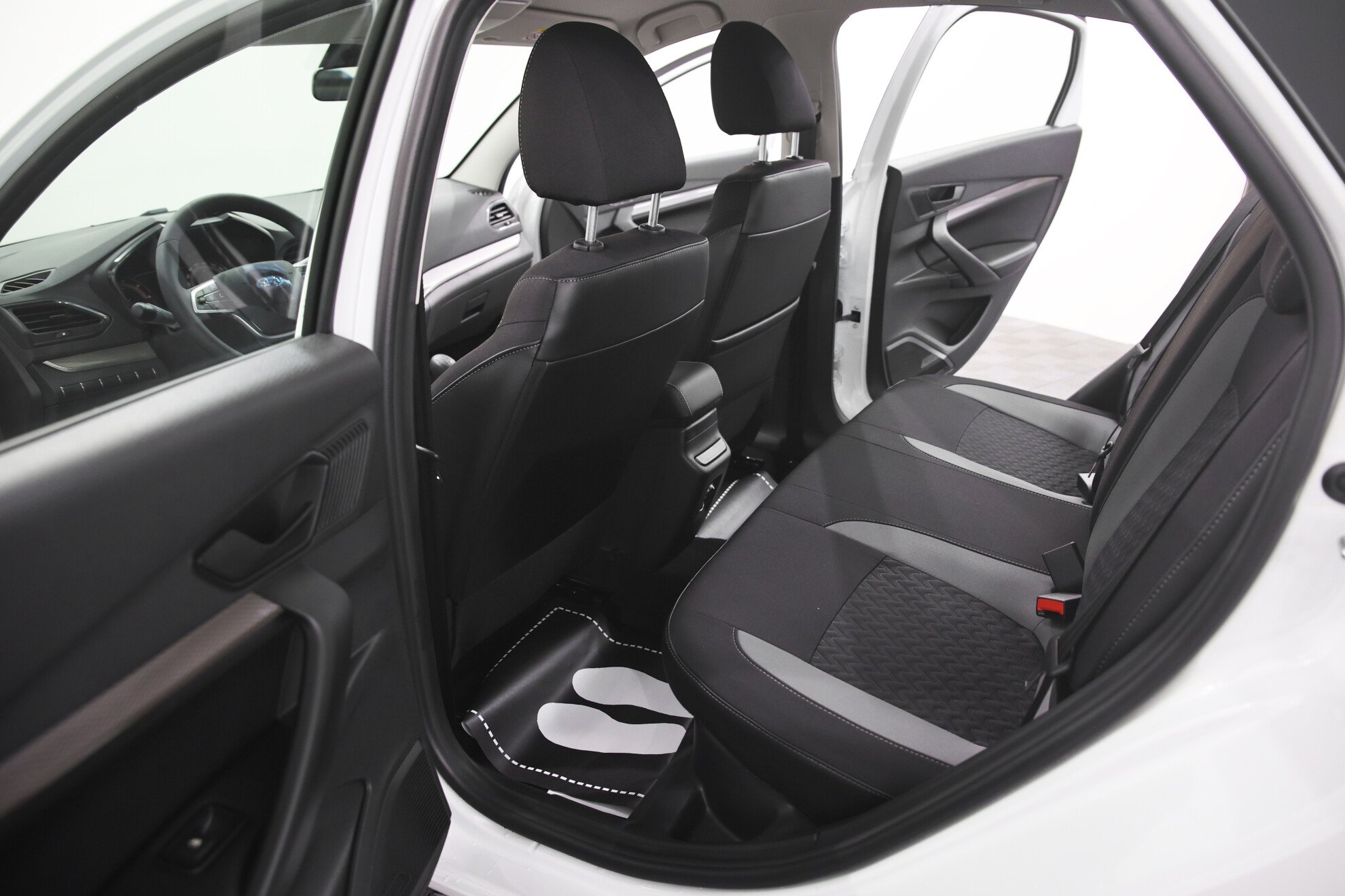 LADA Vesta New миниатюра 10