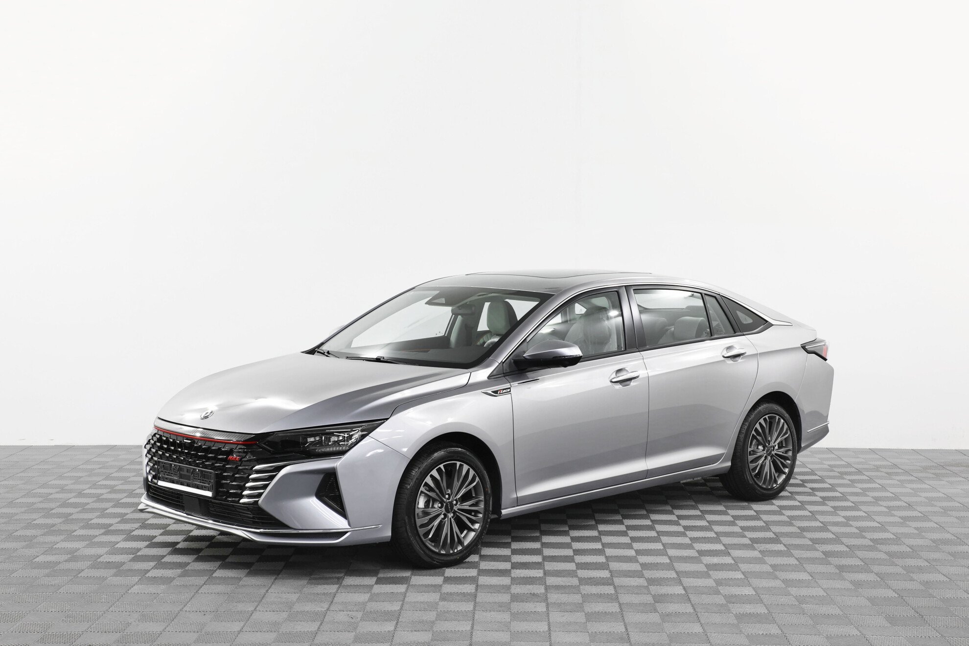 Превью DONGFENG Shine Max