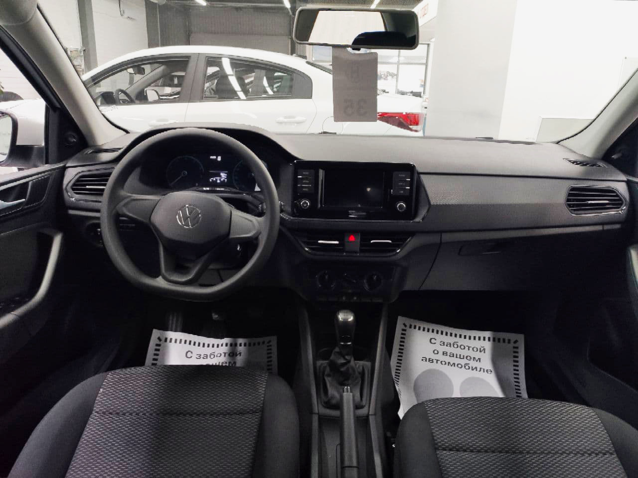 VOLKSWAGEN Polo миниатюра 5